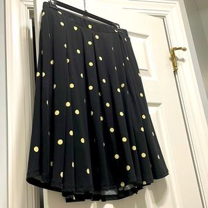 Sassy Polka Dots. Soft and Comfy Skirt with 2 Side Pockets by LuLaRoe.